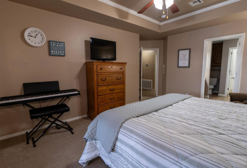 3 Bedrooms Bedrooms, 0 ,2 BathroomsBathrooms,Residential,Single Family,Windsor,1,133688