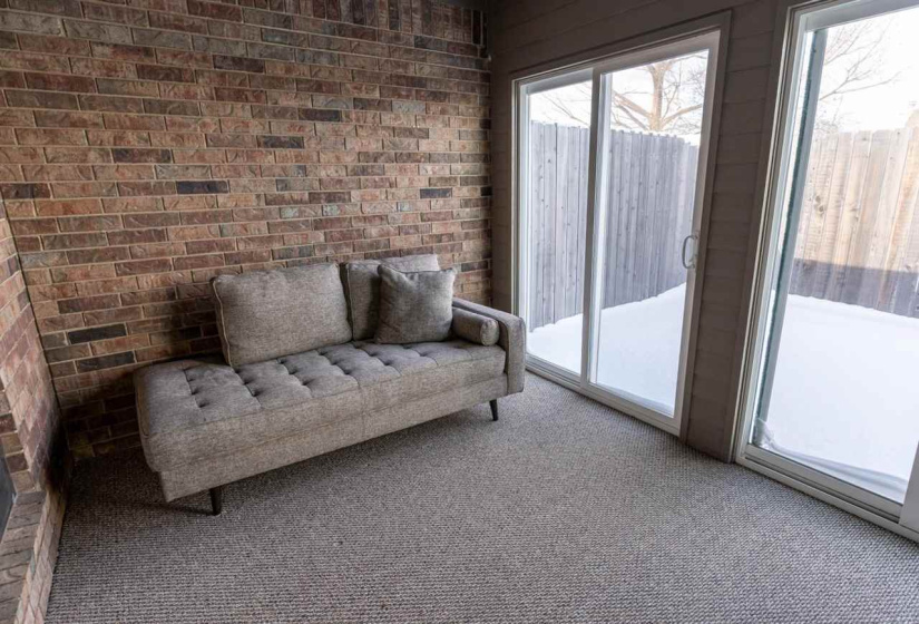 3 Bedrooms Bedrooms, 0 ,2 BathroomsBathrooms,Residential,Single Family,Windsor,1,133688