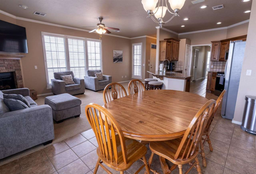 3 Bedrooms Bedrooms, 0 ,2 BathroomsBathrooms,Residential,Single Family,Windsor,1,133688