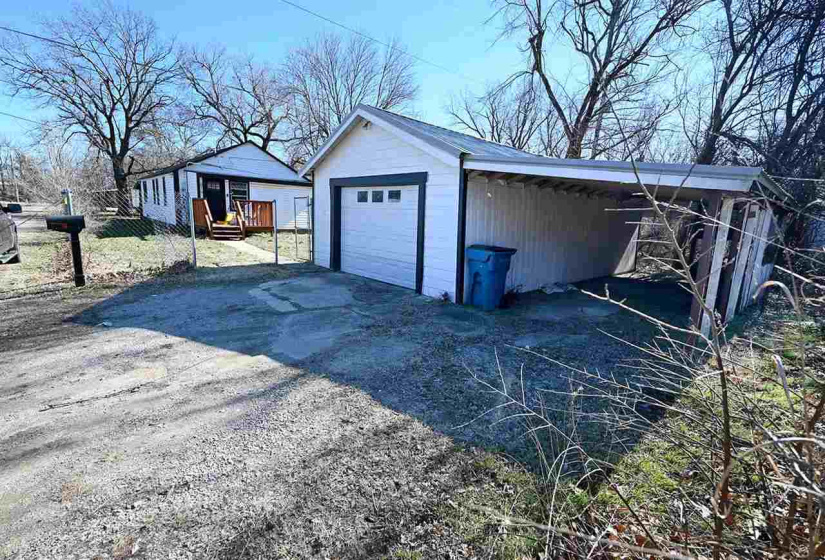 2 Bedrooms Bedrooms, 0 ,2 BathroomsBathrooms,Residential,Single Family,13th,1,133689