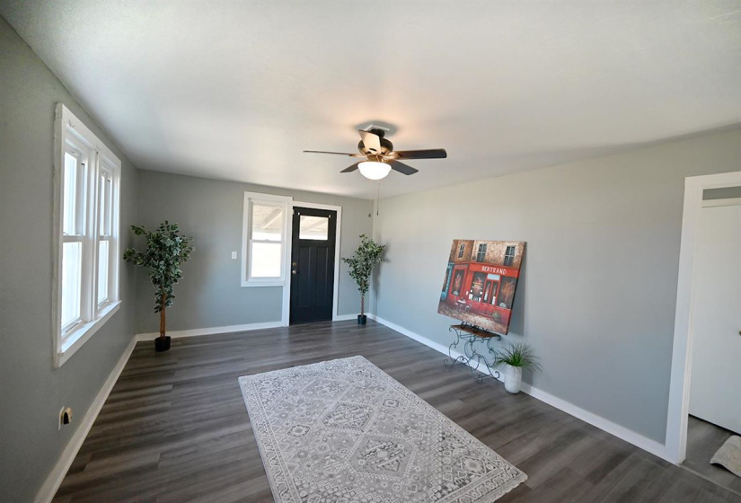 2 Bedrooms Bedrooms, 0 ,2 BathroomsBathrooms,Residential,Single Family,13th,1,133689