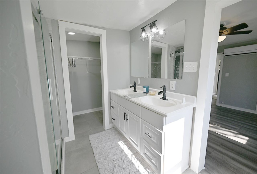 2 Bedrooms Bedrooms, 0 ,2 BathroomsBathrooms,Residential,Single Family,13th,1,133689