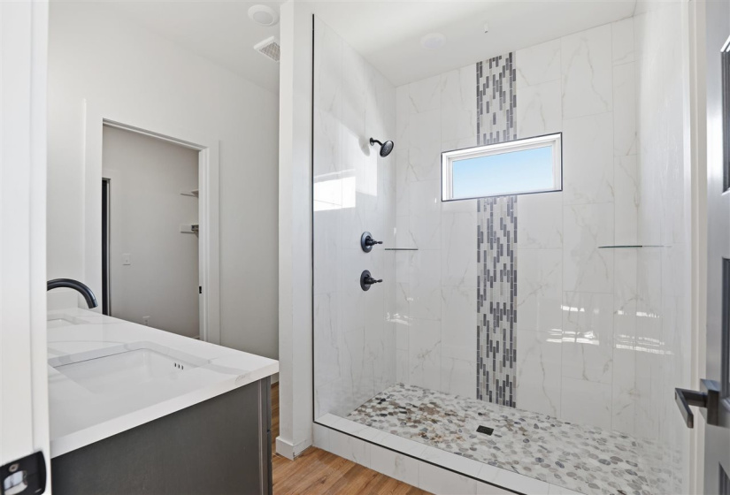 4 Bedrooms Bedrooms, 0 ,2 BathroomsBathrooms,Residential,Single Family,Bison,1.5,133690