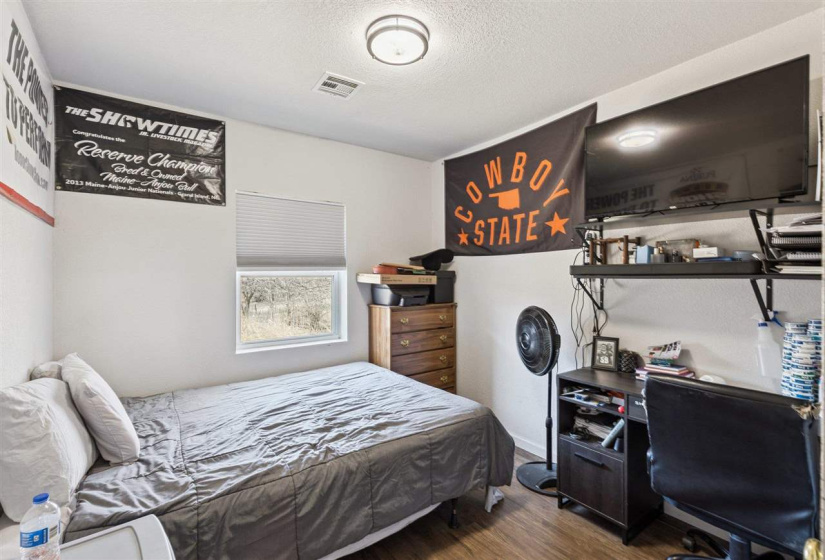 0 , 0 ,3 BathroomsBathrooms,Multi-family,Other,Western,1,133693