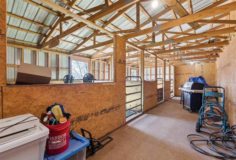 0 , 0 ,3 BathroomsBathrooms,Multi-family,Other,Western,1,133693