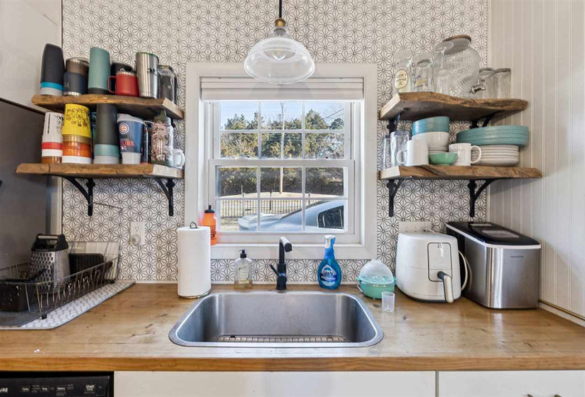 0 , 0 ,3 BathroomsBathrooms,Multi-family,Other,Western,1,133693