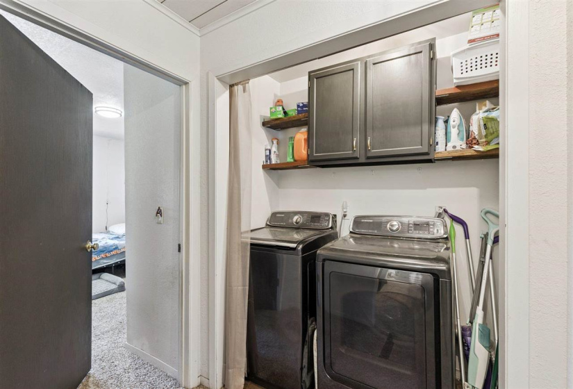 0 , 0 ,3 BathroomsBathrooms,Multi-family,Other,Western,1,133693