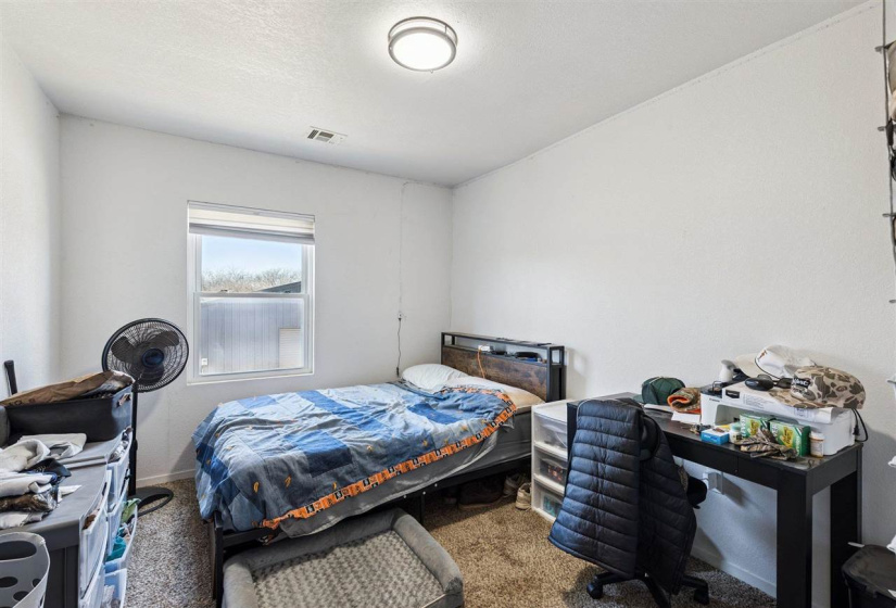 0 , 0 ,3 BathroomsBathrooms,Multi-family,Other,Western,1,133693