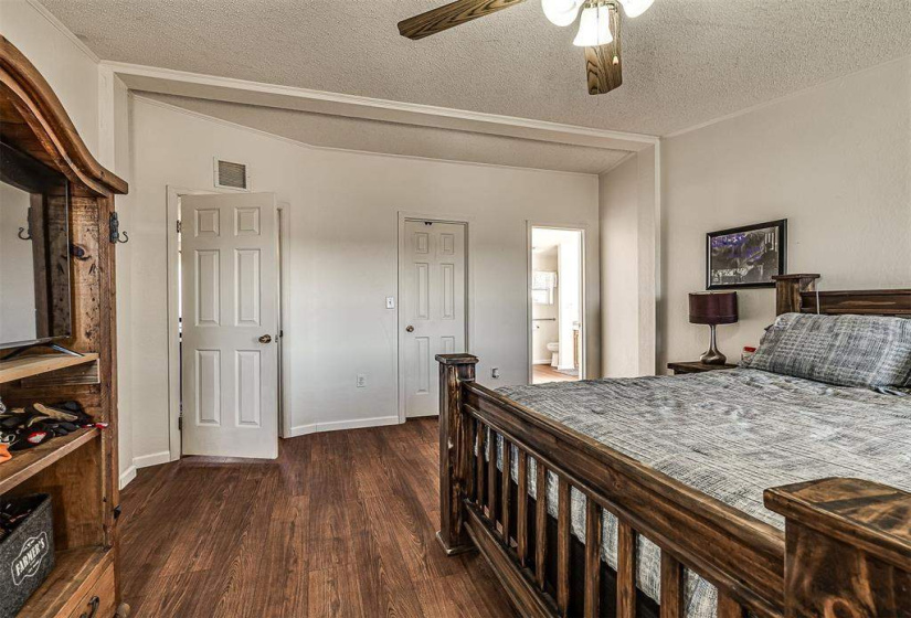 4 Bedrooms Bedrooms, 0 ,2 BathroomsBathrooms,Residential,Single Family,Council Valley,1,133694