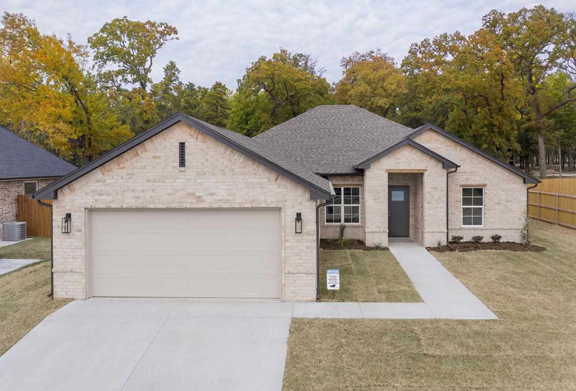 3 Bedrooms Bedrooms, 0 ,2 BathroomsBathrooms,Residential,Single Family,Kinder Wells,1,133697