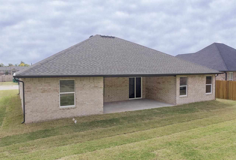 3 Bedrooms Bedrooms, 0 ,2 BathroomsBathrooms,Residential,Single Family,Kinder Wells,1,133697