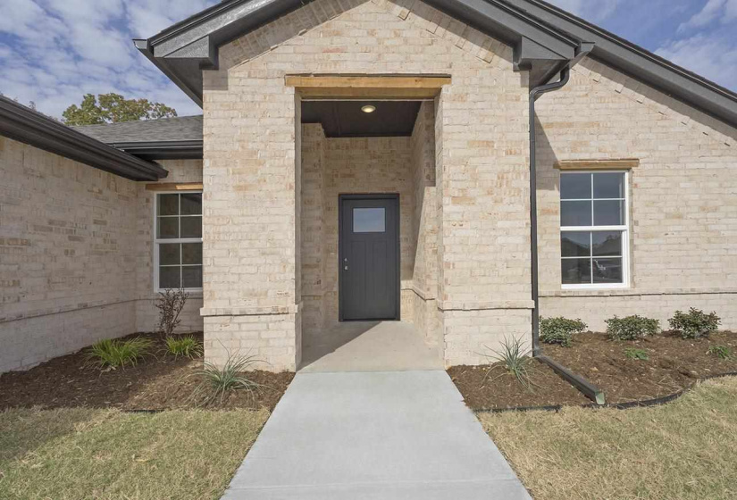 3 Bedrooms Bedrooms, 0 ,2 BathroomsBathrooms,Residential,Single Family,Kinder Wells,1,133697