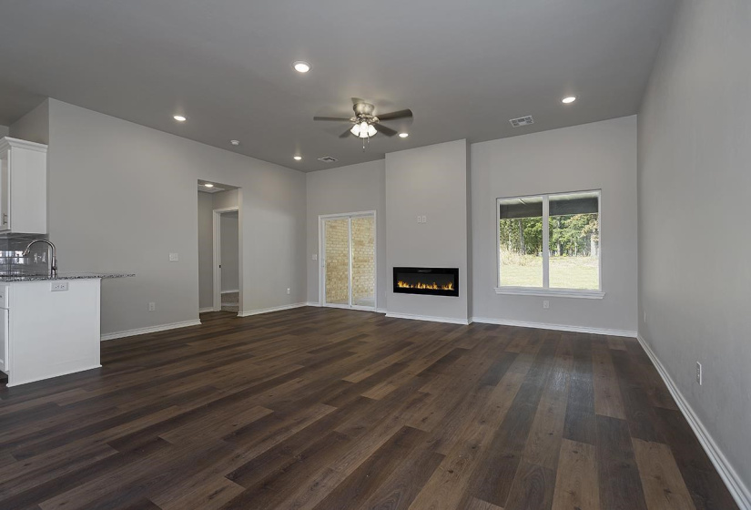 3 Bedrooms Bedrooms, 0 ,2 BathroomsBathrooms,Residential,Single Family,Kinder Wells,1,133697