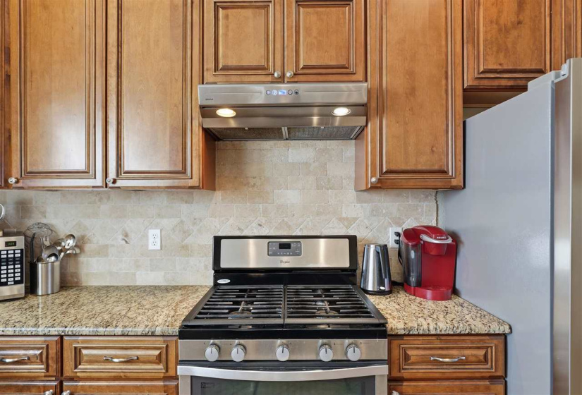 4 Bedrooms Bedrooms, 0 ,2 BathroomsBathrooms,Residential,Single Family,22nd,1,133702