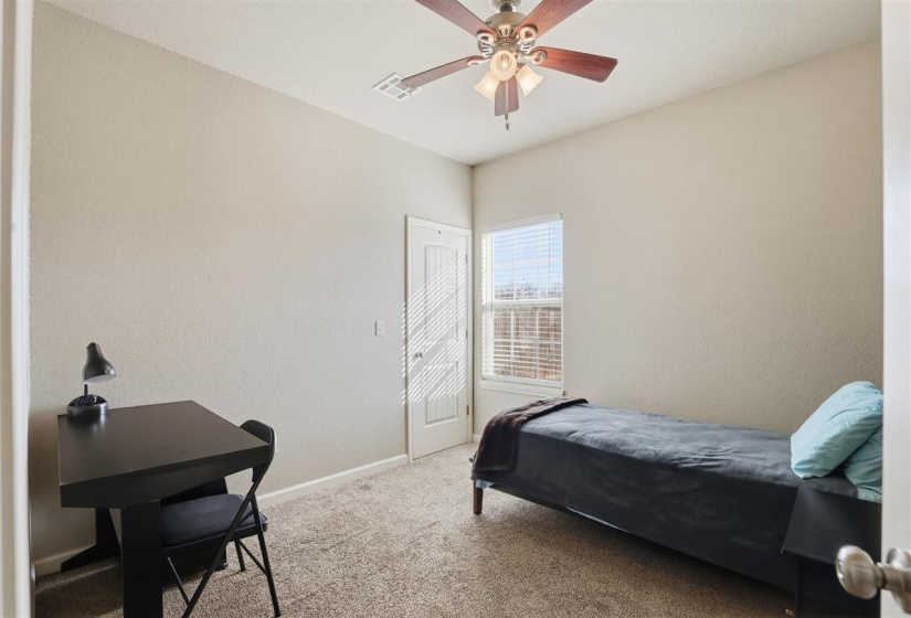 4 Bedrooms Bedrooms, 0 ,2 BathroomsBathrooms,Residential,Single Family,22nd,1,133702