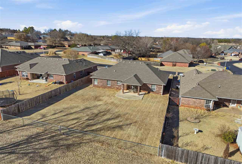 4 Bedrooms Bedrooms, 0 ,2 BathroomsBathrooms,Residential,Single Family,22nd,1,133702