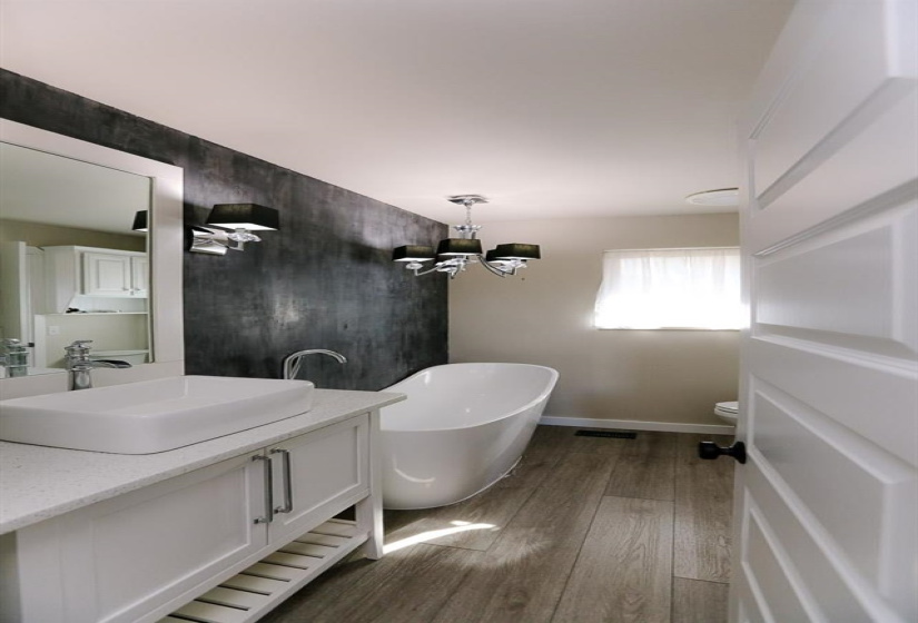 3 Bedrooms Bedrooms, 0 ,2 BathroomsBathrooms,Residential,Single Family,Westwood,1,133706