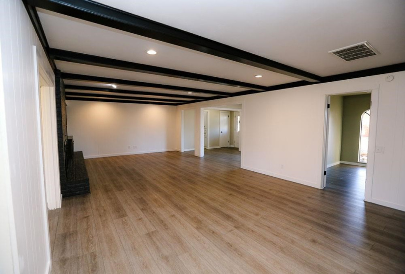 3 Bedrooms Bedrooms, 0 ,2 BathroomsBathrooms,Residential,Single Family,Westwood,1,133706