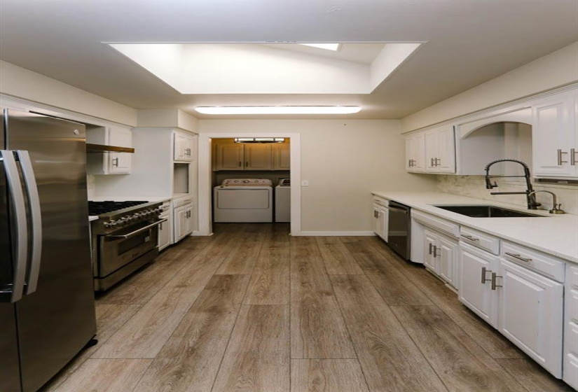 3 Bedrooms Bedrooms, 0 ,2 BathroomsBathrooms,Residential,Single Family,Westwood,1,133706