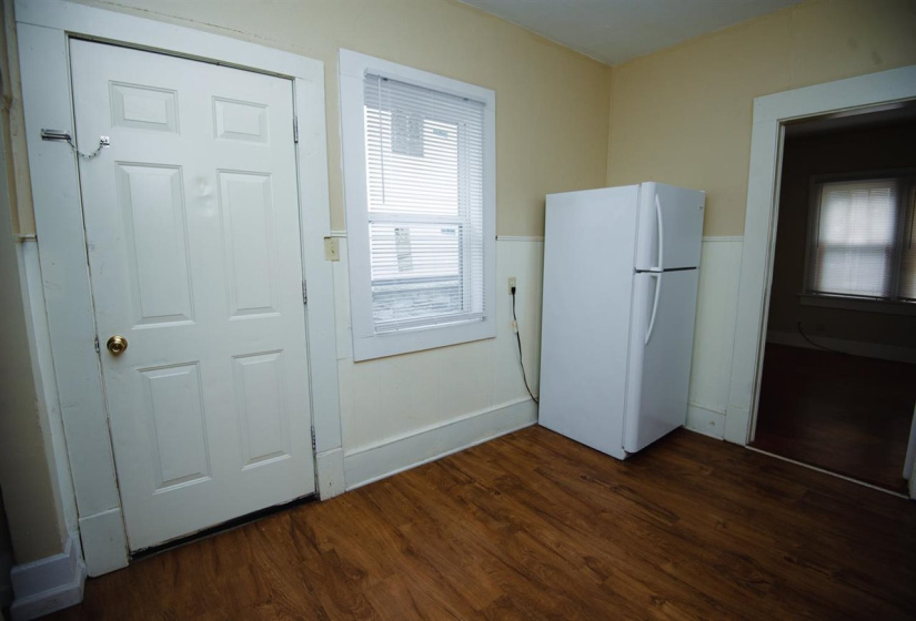 0 , 0 ,6 BathroomsBathrooms,Multi-family,Duplex,Husband,1,133708