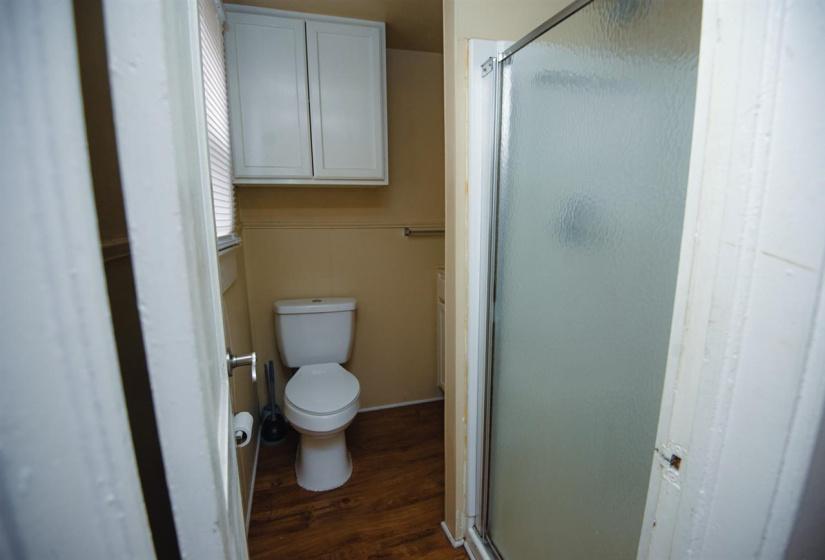 0 , 0 ,6 BathroomsBathrooms,Multi-family,Duplex,Husband,1,133708