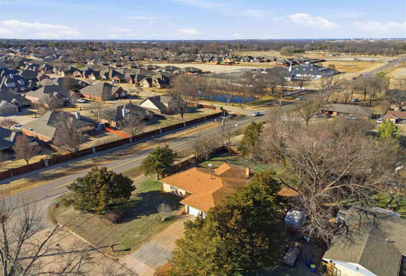 3 Bedrooms Bedrooms, 0 ,2 BathroomsBathrooms,Residential,Single Family,24th,1,133712