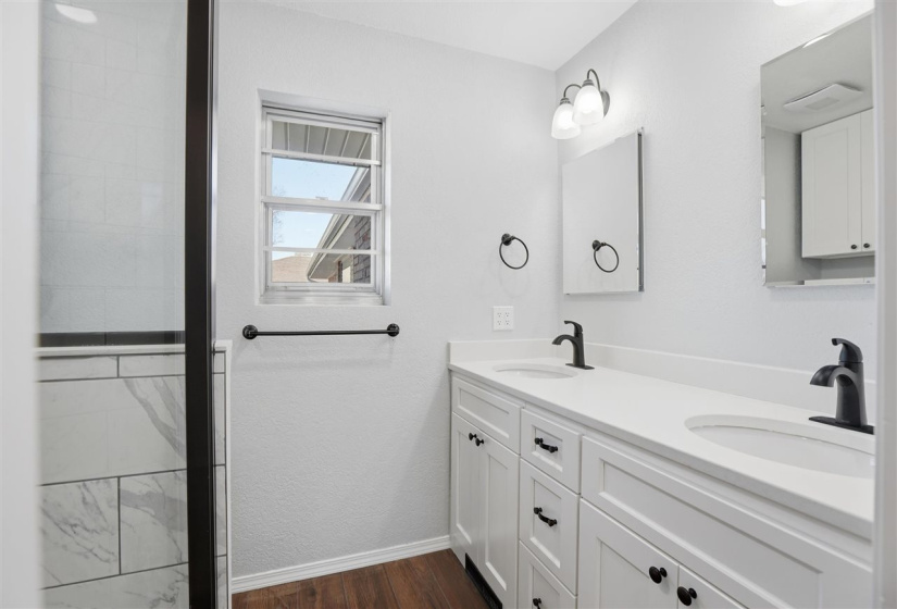 3 Bedrooms Bedrooms, 0 ,2 BathroomsBathrooms,Residential,Single Family,Liberty,1,133713