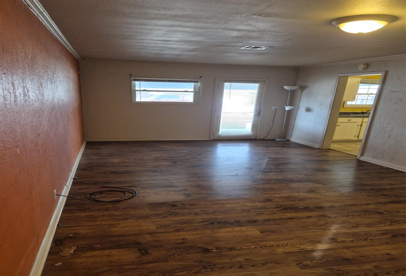 3 Bedrooms Bedrooms, 0 ,2 BathroomsBathrooms,Residential,Single Family,Eastern,1,133715