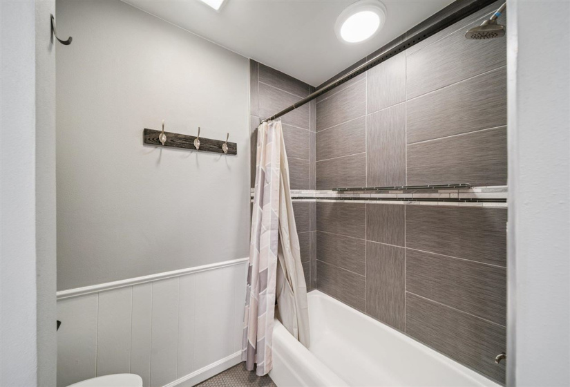 4 Bedrooms Bedrooms, 0 ,2 BathroomsBathrooms,Residential,Single Family,Liberty,1,133722