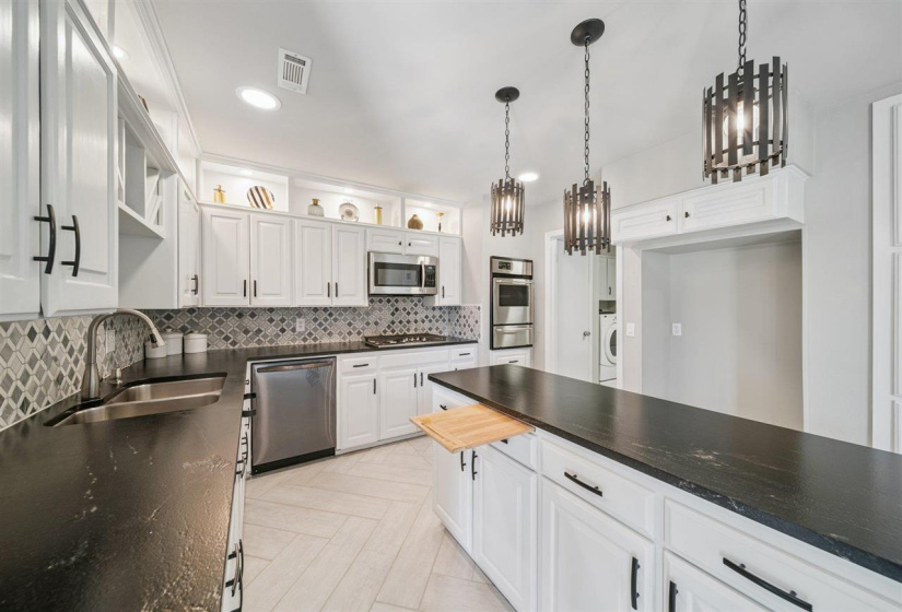 4 Bedrooms Bedrooms, 0 ,2 BathroomsBathrooms,Residential,Single Family,Liberty,1,133722