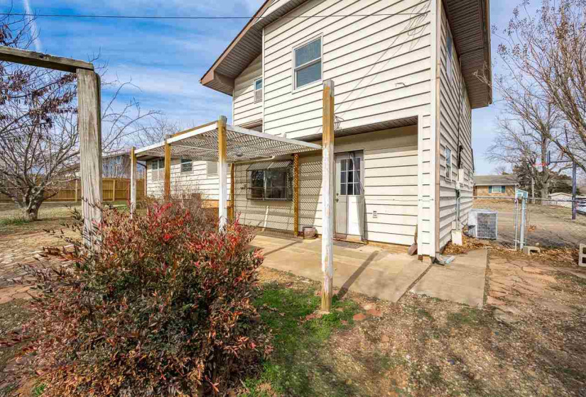 3 Bedrooms Bedrooms, 0 ,2 BathroomsBathrooms,Residential,Single Family,Hartwood,3,133723