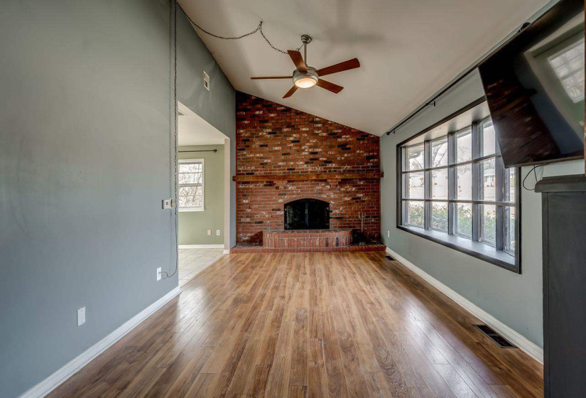 3 Bedrooms Bedrooms, 0 ,2 BathroomsBathrooms,Residential,Single Family,Hartwood,3,133723