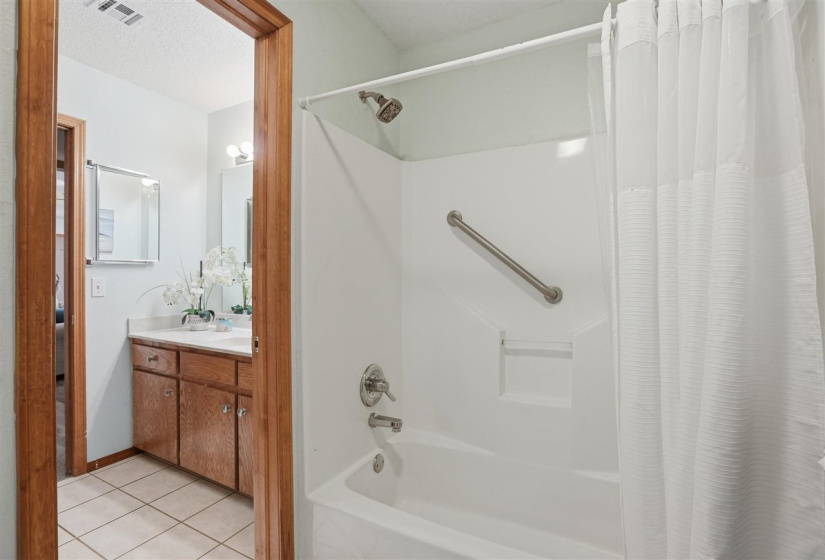 4 Bedrooms Bedrooms, 0 ,2 BathroomsBathrooms,Residential,Single Family,20th,1,133726