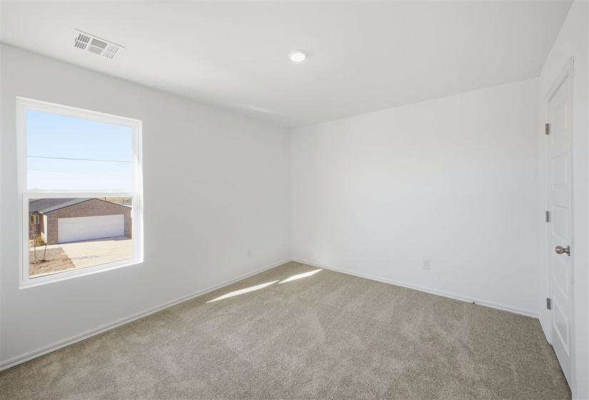 4 Bedrooms Bedrooms, 0 ,2 BathroomsBathrooms,Residential,Single Family,30th,2,133727