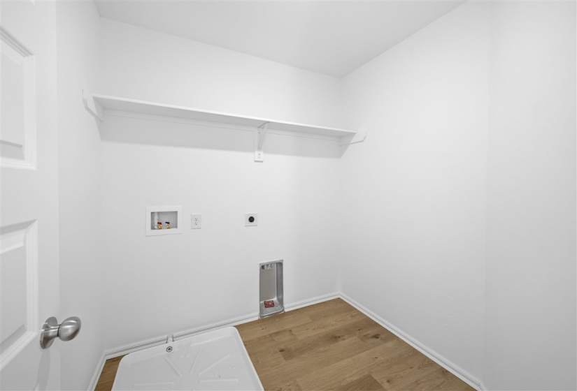 4 Bedrooms Bedrooms, 0 ,2 BathroomsBathrooms,Residential,Single Family,30th,2,133727