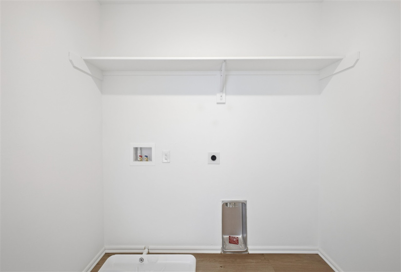 4 Bedrooms Bedrooms, 0 ,2 BathroomsBathrooms,Residential,Single Family,30th,2,133727