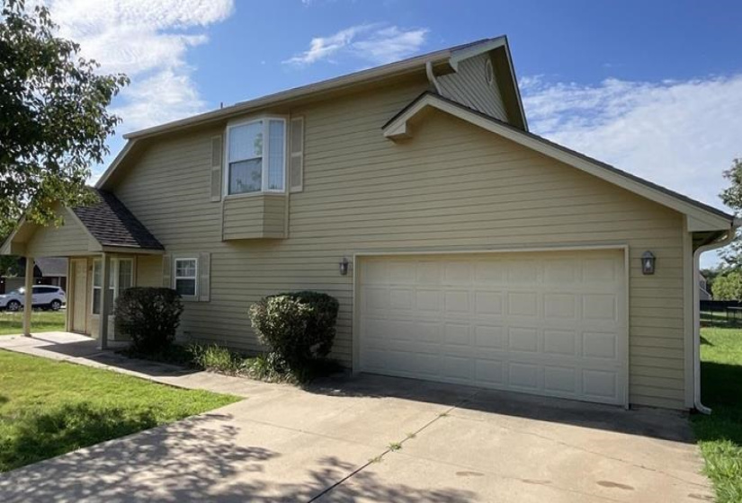 3 Bedrooms Bedrooms, 0 ,2 BathroomsBathrooms,Residential,Single Family,Virginia,2,133728