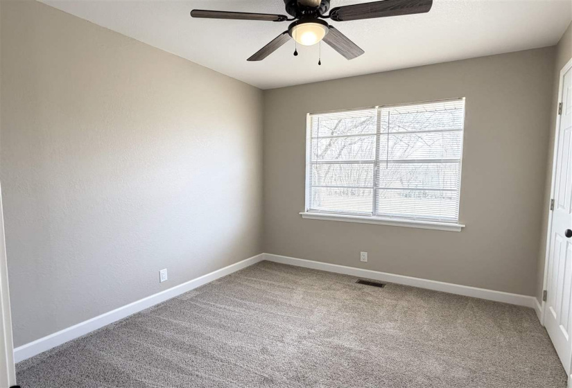 3 Bedrooms Bedrooms, 0 ,2 BathroomsBathrooms,Residential,Single Family,Main,1,133730