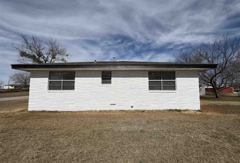 3 Bedrooms Bedrooms, 0 ,2 BathroomsBathrooms,Residential,Single Family,Main,1,133730