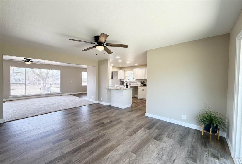 3 Bedrooms Bedrooms, 0 ,2 BathroomsBathrooms,Residential,Single Family,Main,1,133730