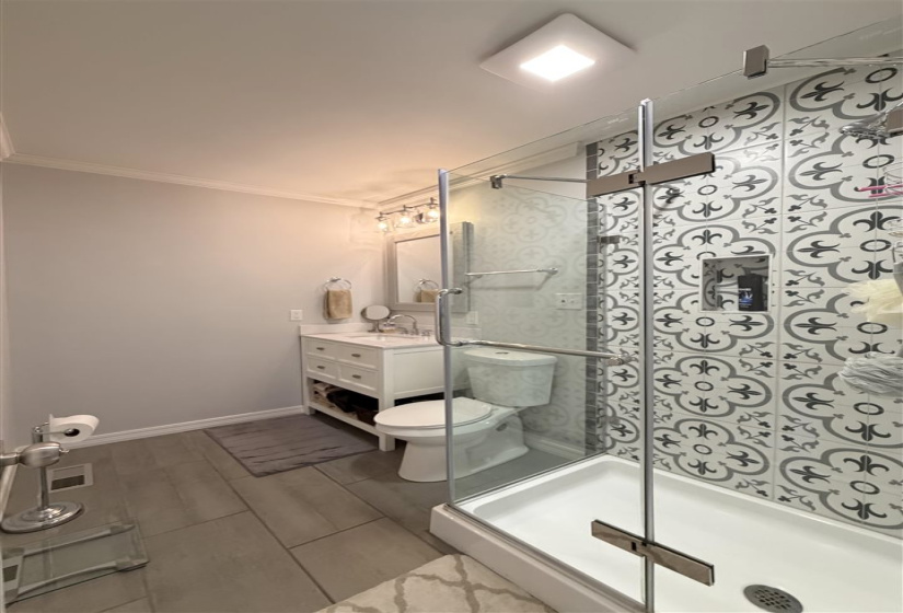 3 Bedrooms Bedrooms, 0 ,2 BathroomsBathrooms,Residential,Single Family,6th,1,133731