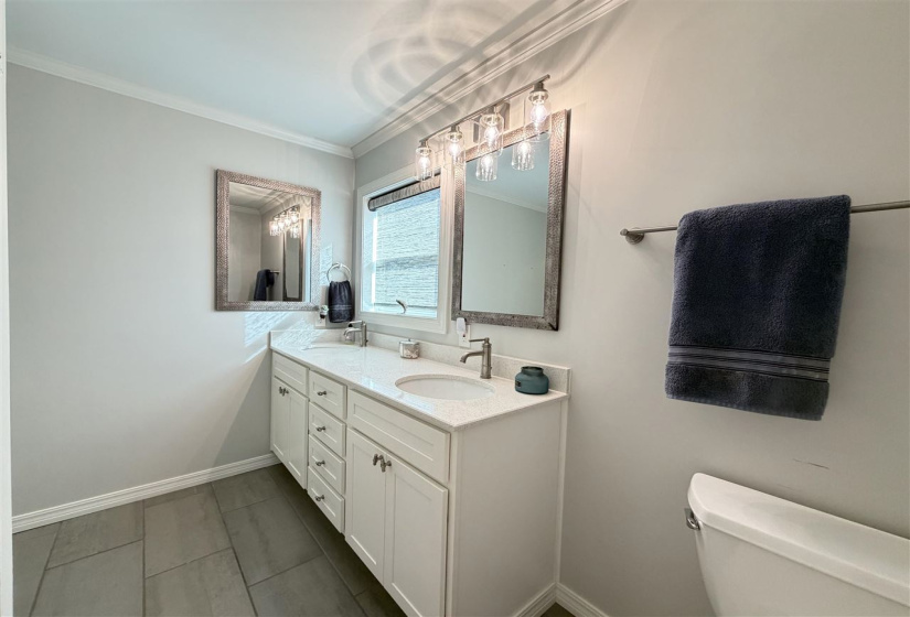 3 Bedrooms Bedrooms, 0 ,2 BathroomsBathrooms,Residential,Single Family,6th,1,133731