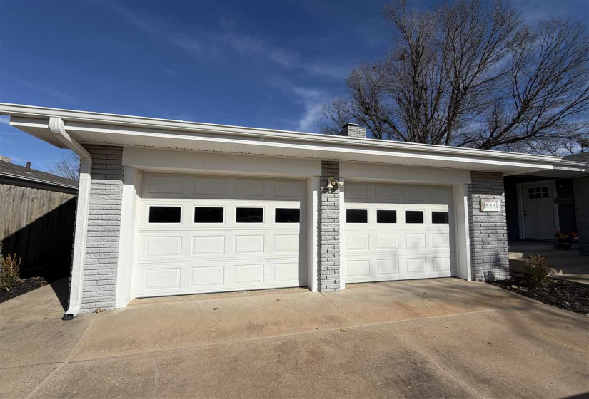 3 Bedrooms Bedrooms, 0 ,2 BathroomsBathrooms,Residential,Single Family,6th,1,133731