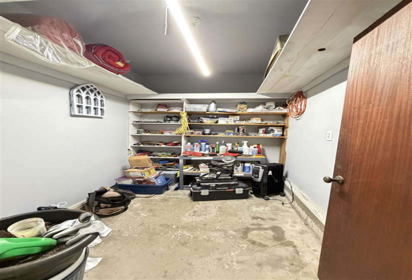 3 Bedrooms Bedrooms, 0 ,2 BathroomsBathrooms,Residential,Single Family,6th,1,133731