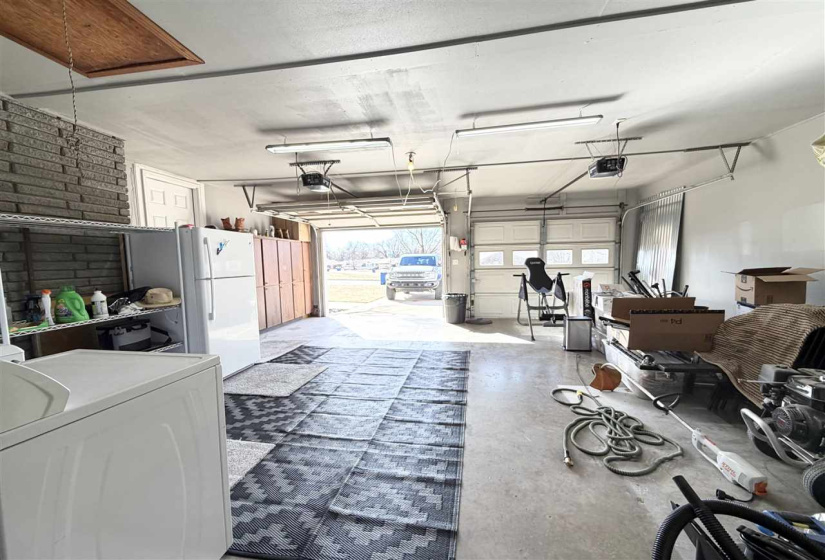 3 Bedrooms Bedrooms, 0 ,2 BathroomsBathrooms,Residential,Single Family,6th,1,133731