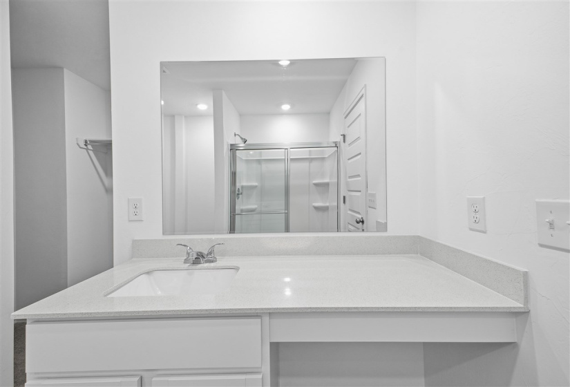 4 Bedrooms Bedrooms, 0 ,2 BathroomsBathrooms,Residential,Single Family,30th,2,133732