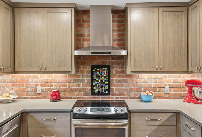 3 Bedrooms Bedrooms, 0 ,2 BathroomsBathrooms,Residential,Single Family,Stoney Crk,1,133734