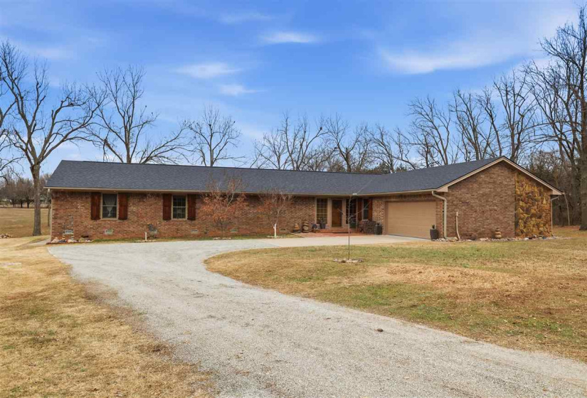 3 Bedrooms Bedrooms, 0 ,2 BathroomsBathrooms,Residential,Single Family,Stoney Crk,1,133734