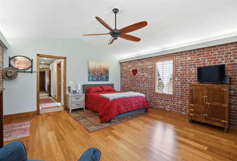 3 Bedrooms Bedrooms, 0 ,2 BathroomsBathrooms,Residential,Single Family,Stoney Crk,1,133734