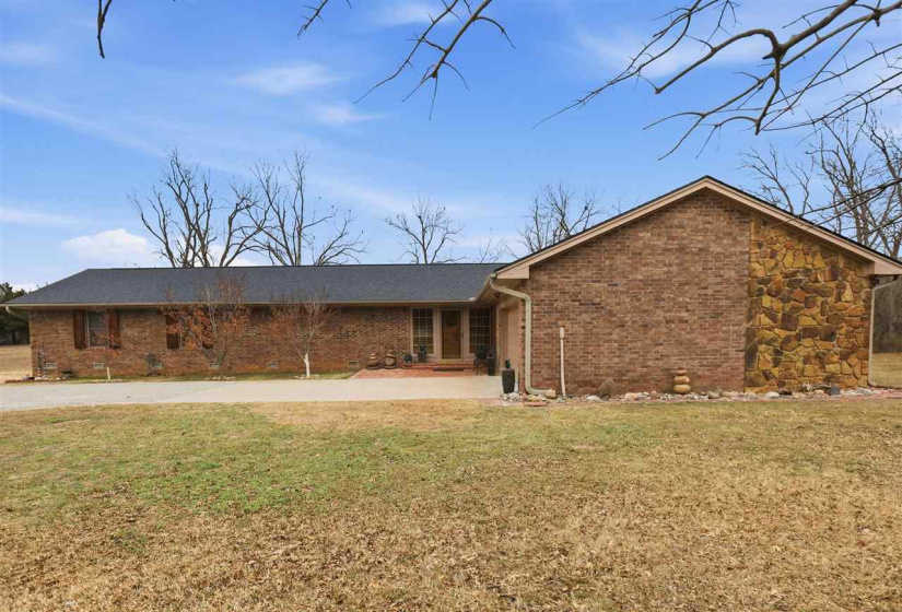 3 Bedrooms Bedrooms, 0 ,2 BathroomsBathrooms,Residential,Single Family,Stoney Crk,1,133734